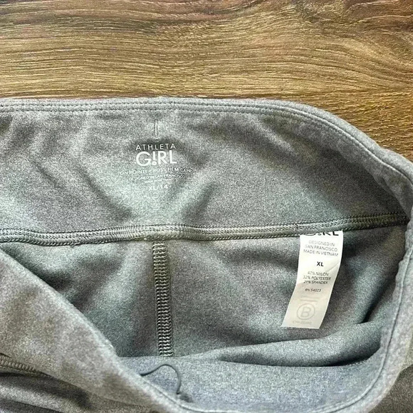 ATHLETA GIRL Size XL 14 Heather Gray On Pointe Cross Hem Capri Leggings RN54023 - Picture 3 of 9